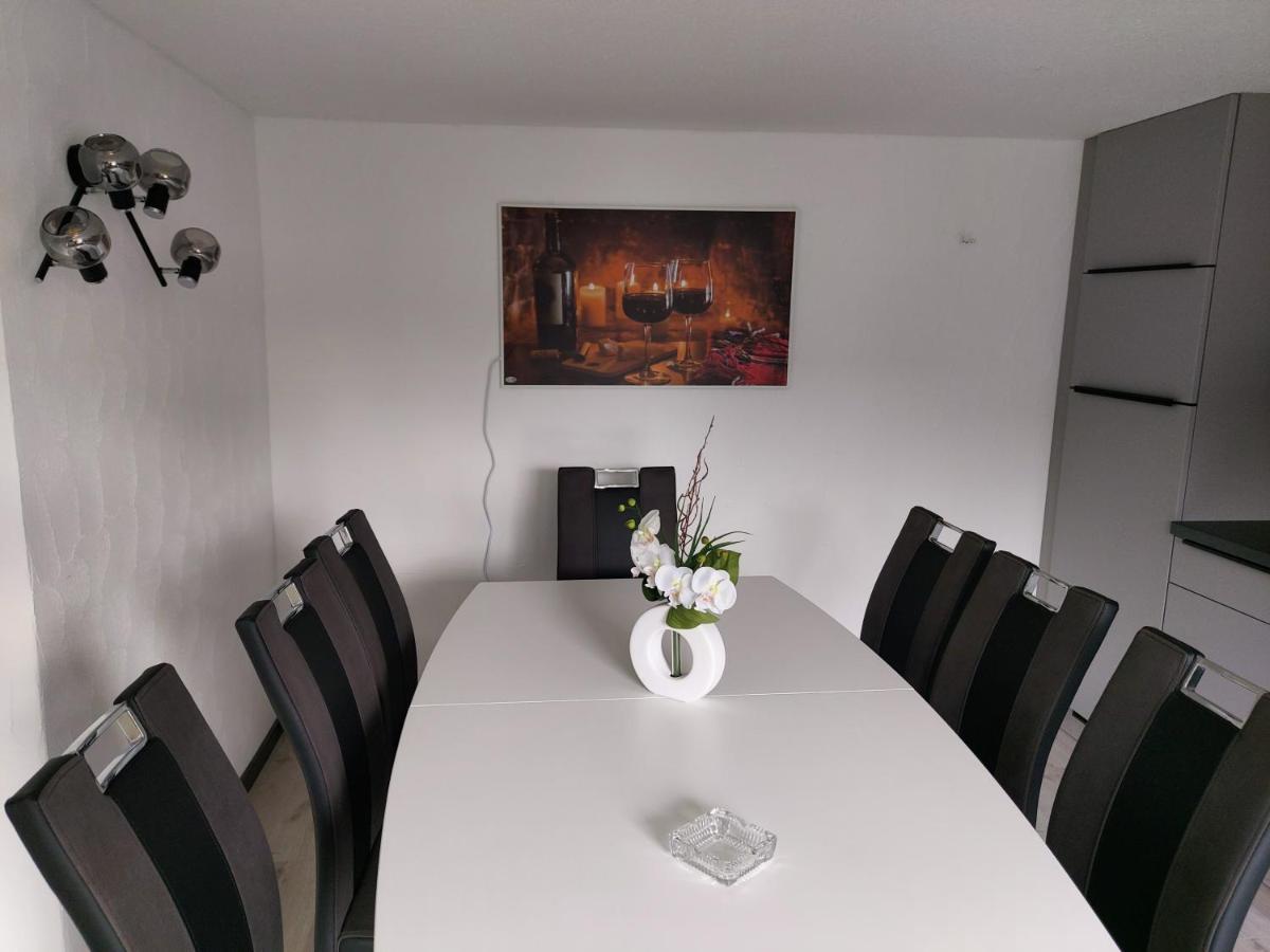 Familyhome Lopora Medebach Exterior foto